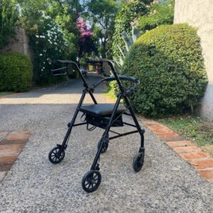 Andador de 4 Ruedas con Asiento y Frenos SM Caballero – Alta Resistencia 136 kg